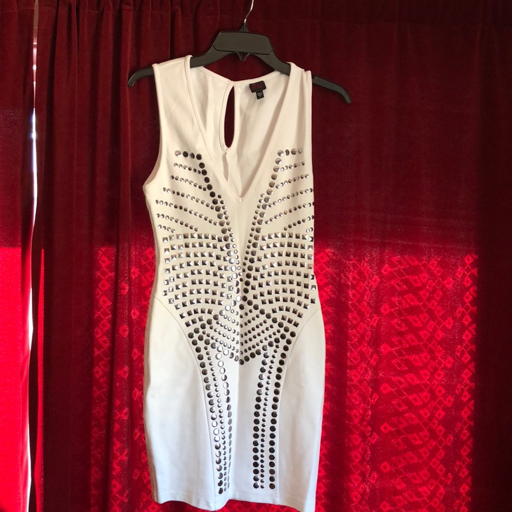 White party dress